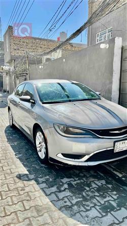 Chrysler 200